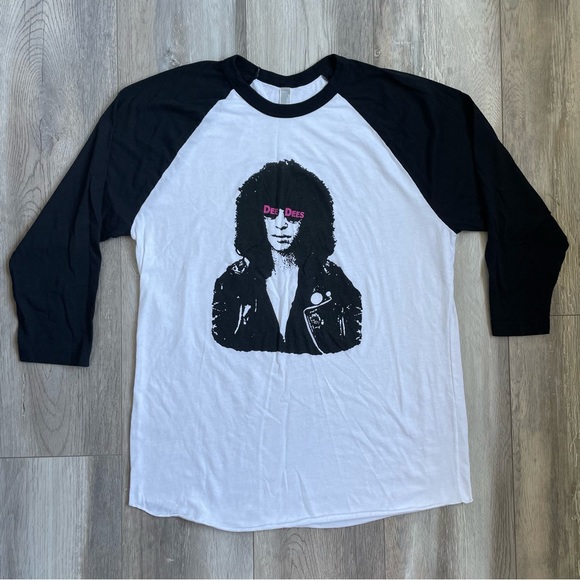 Dee Dees Graphic Baseball Tee - Picture 1 of 6